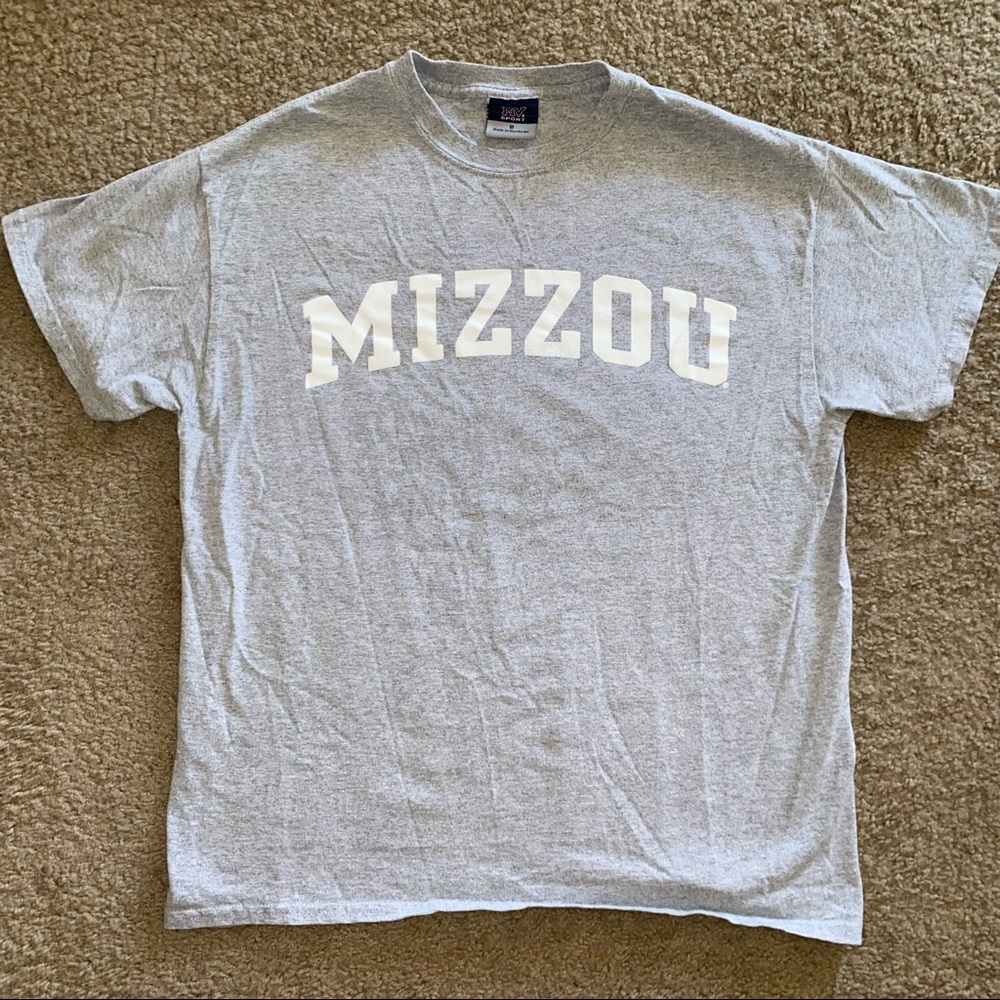 Men’s Mizzou Collegiate Logo Spellout Heather Gray Short Sleeve T-shirt Size Med